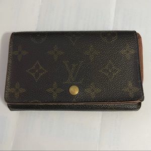 Authentic Louis Vuitton monogram wallet
